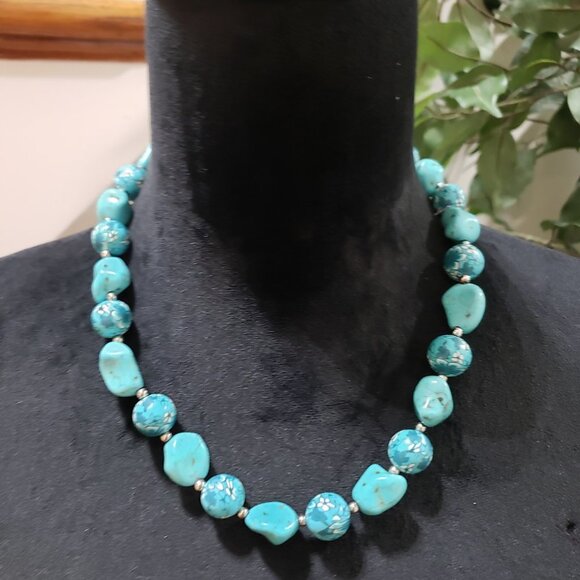 Women Blue Turquoise Gemstone Silver Beaded Necklace with Lobster Clasp - Picture 2 of 6